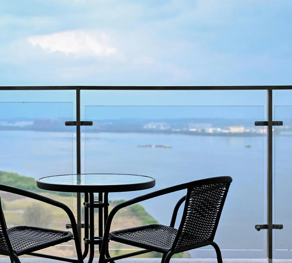 Kingsbay B #5Pax #Vintagewood #Highfloor Apartment Johor Bahru Malaysia